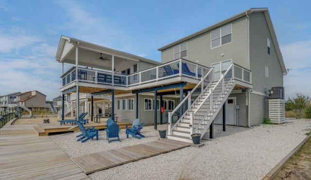 Bayview by Seaside Vacations & Sales
