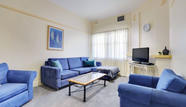 Bayview Family Apartments Glenelg