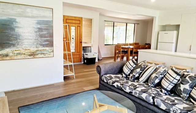 Bayview Family Holiday Home and Fisherman's Paradise