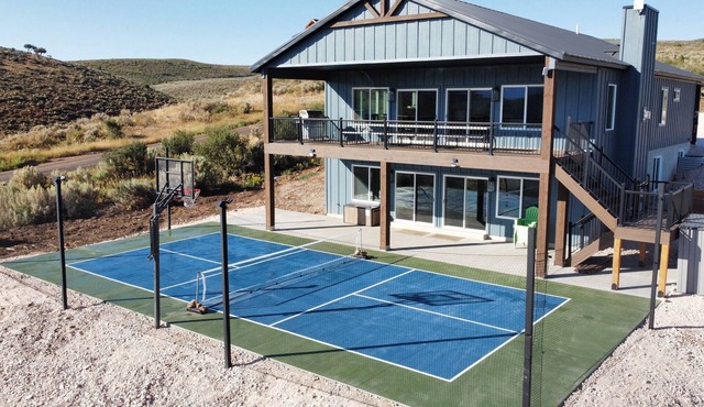 BayView Lake House | Gaga Ball Pit | Pickleball | Basketball