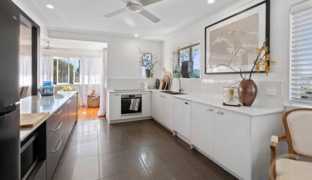 "Bayview Nest" - Clontarf Q 4020