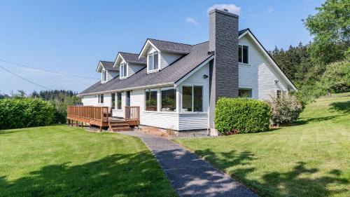 Bayview Together Farm by AvantStay A Location