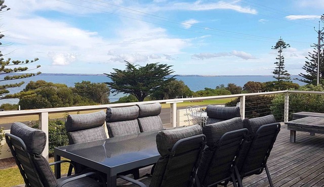 Baywater | Kingscote