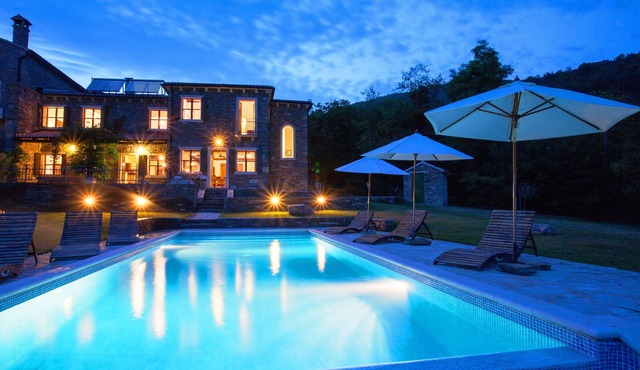 Bazjaki: Beautiful stone villa in Istria with infinity pool