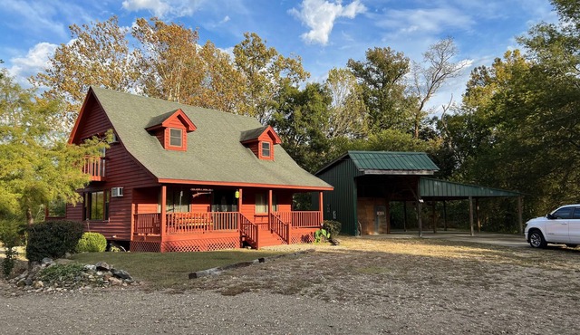 BB's River Cabin