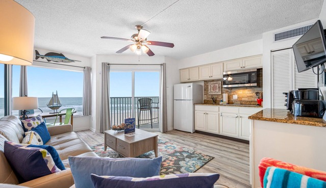 BBC213- Gulf-Front Condo with Beach Access & Heated Pool | Belleair Beach