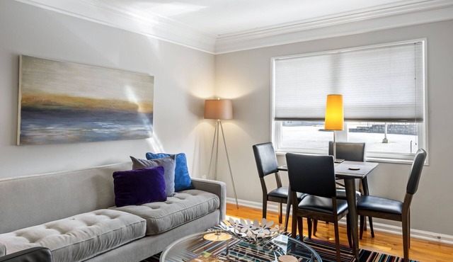 (BC2bB) Enjoy a Full Kitchen in an Affordable Condo near Peachtree Street