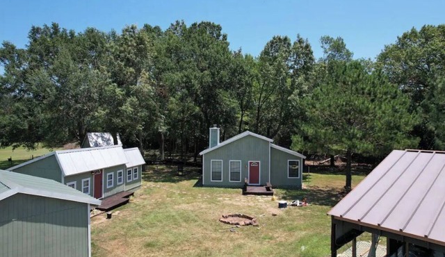 BDB 3: Exclusive Buyout: 4 Cabins