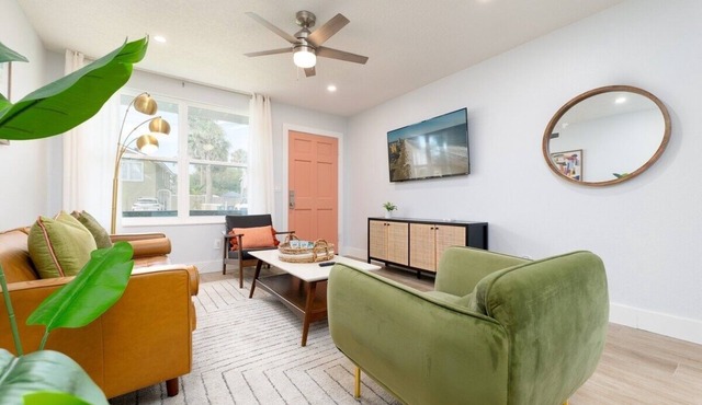 Be A Nomad/Neptune Beach/2blks from the ocean