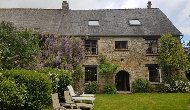 Beautifully Restored Detached Stone House