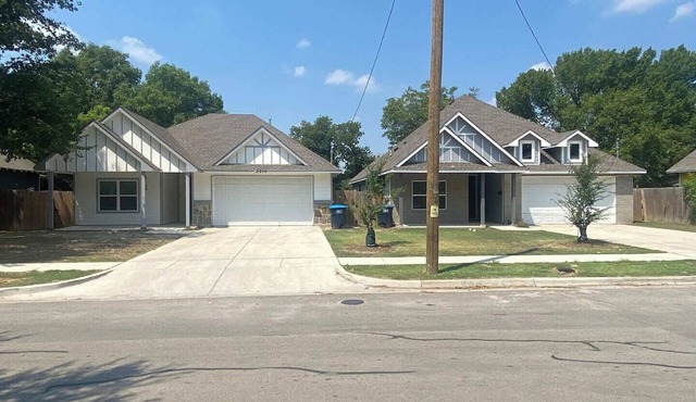 Be Neighbors near TCU & Downtown