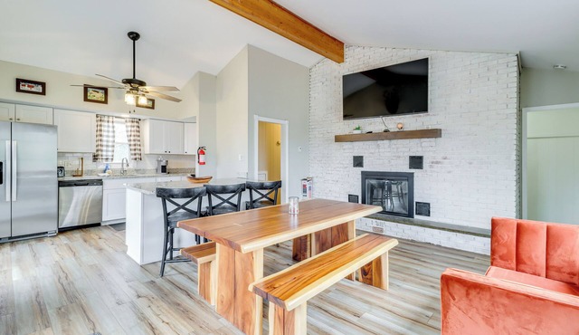 Beach Access: BBQ-Ready Poconos Family Getaway!