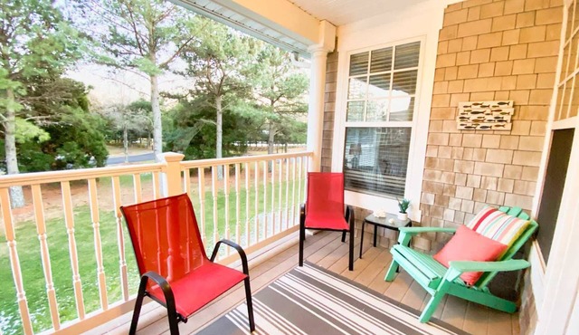 Beach Access-Pool-Golf Amenities