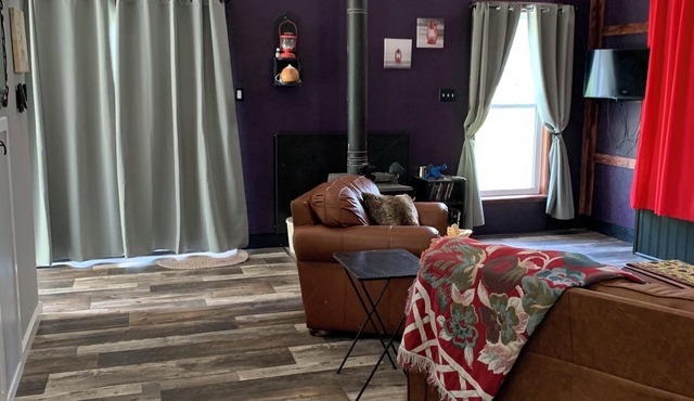 Beach access with Ocean View; Cabot Trail 25 km away.