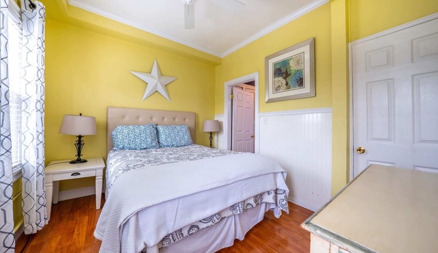 Beach Apt #11 - Bedroom, Living Rm, Kitchen & Bath