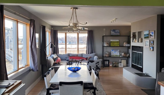 Beach/Bird Watching Paradise on the South Shore