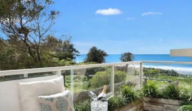 Beach bliss - direct beach access apartment