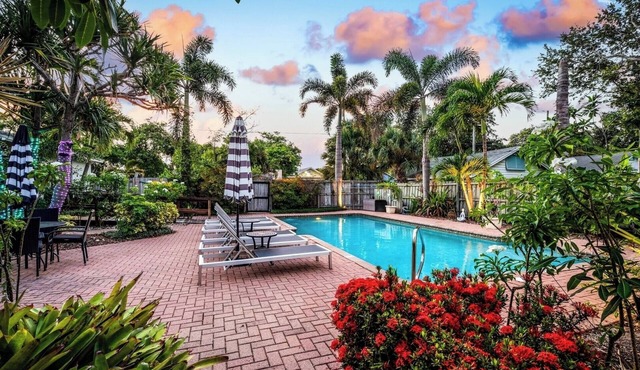 Beach Bliss Pool Villa 2 in Prime Location