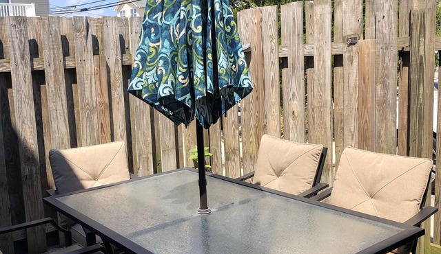 Beach Block Townhouse-2 floors