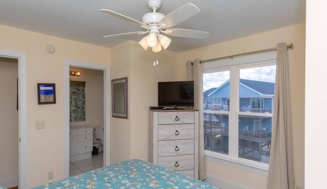 Beach Bound - Quaint 4BR Oceanfront Home; Great Views; Elevator & More!