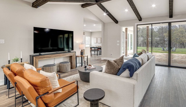 Beach + Brazos River Access! Family-Friendly Haven