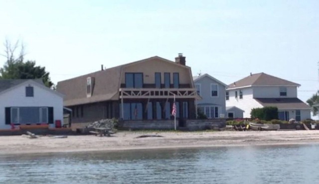 Beach Brick House on Lake Ontario sandy beach front