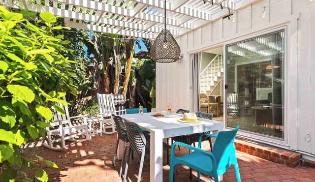 Beach Bungalow 4 with Private Outdoor Patio