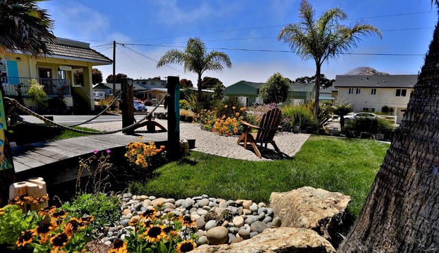 Beach Bungalow Inn and Suites