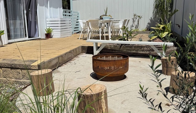 Beach & Bush Getaway | Private, Family & Pet-Friendly | Wildlife Views