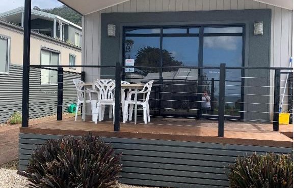 Beach Cabin Apollo Bay