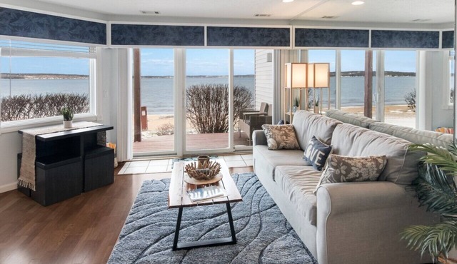 Beach Condo-Bay Bliss