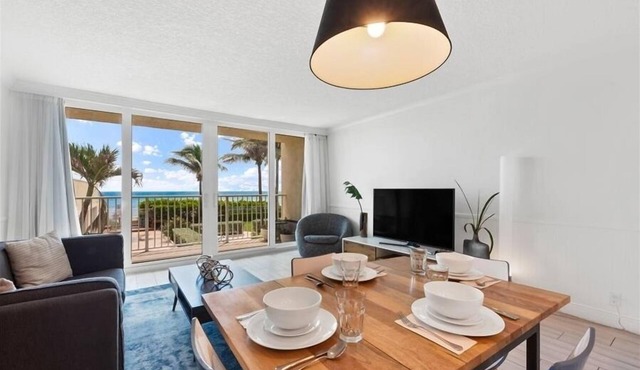 Beach Condo/High-End Finishes/Island Beach Resort/No Cleaning Fee/Condo 201