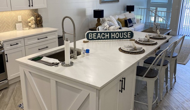 Beach Condo Newly Renovated