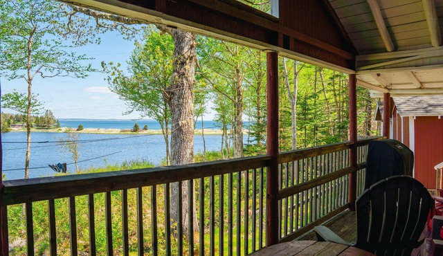 Beach Cottage - Oak Hollow - Hubbards Beach