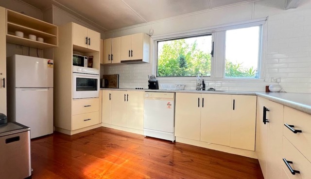 Beach cottage on Scenic, Cape Paterson