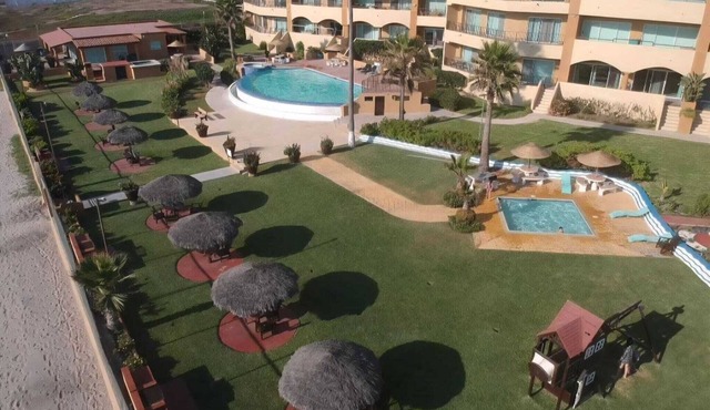 Beach days from Christmas to New Year's