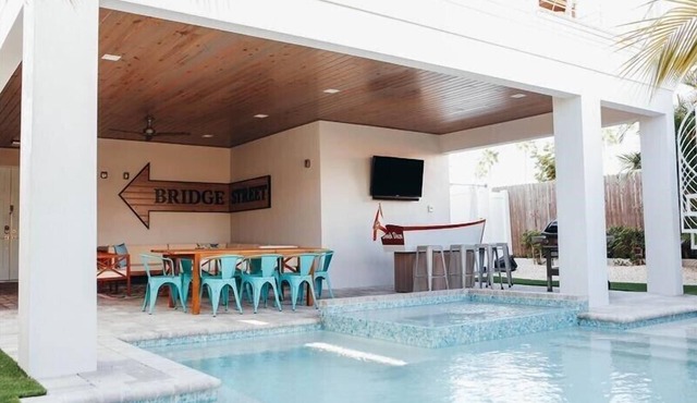 Beach Daze - 7 bedrooms short walk to beach with private heated pool & spa!