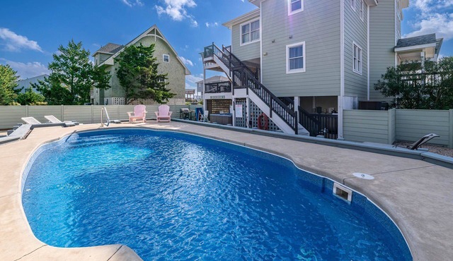 Beach Dreams - Corolla, Ocean Sands, 3 Large Masters, Big Pool/Hot Tub, Pets OK