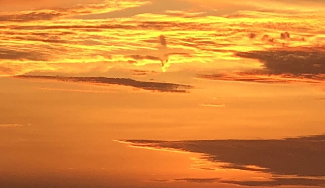 Beach Escape, Spectacular Sunsets