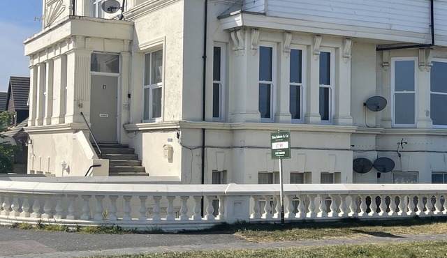 Beach Front 2 Bedroom Apartment with Uninterrupted Sea Views