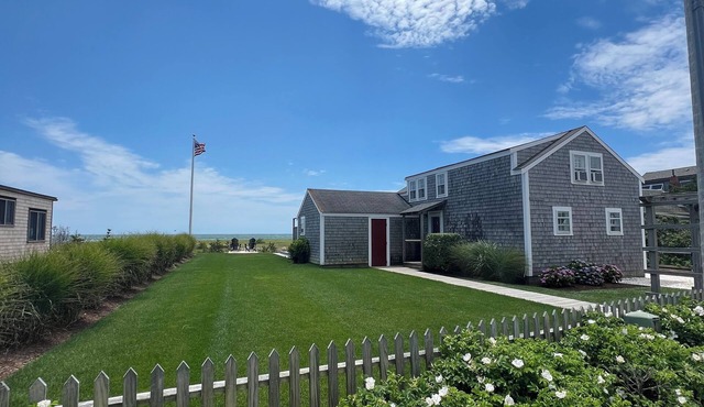 Beach Front 3 Bedroom Cottage