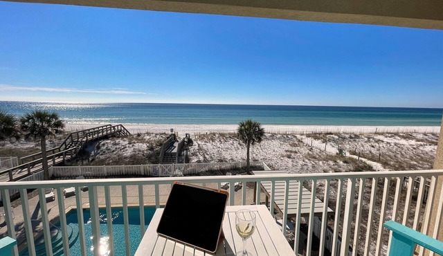 Beach Front, “A Wave from it All” 203, Free Activities Included!