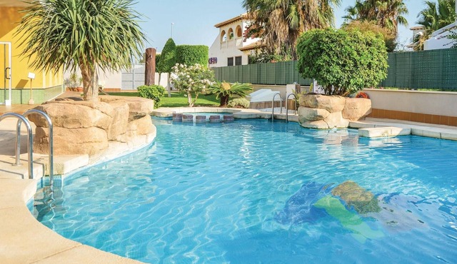 Beach front apartment in Orihuela Costa with WiFi