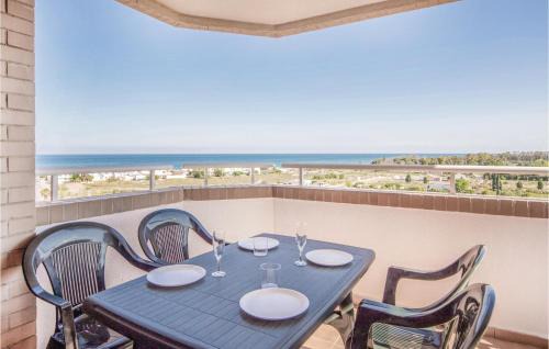 Beach Front Apartment In La Torre De La Sal