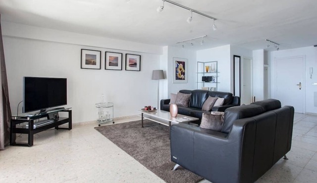 Beach Front Apartment ‘Oden 2’ in Altea (max. 4 persons)