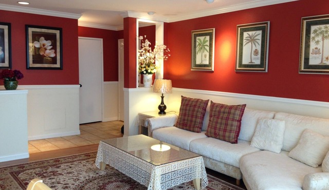 Beach Front Condo - Min 31 Day Stay