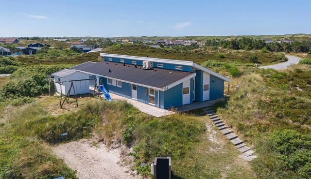 Beach front home in Hvide Sande with sauna