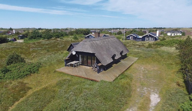 Beach front home in Hvide Sande with ethernet internet