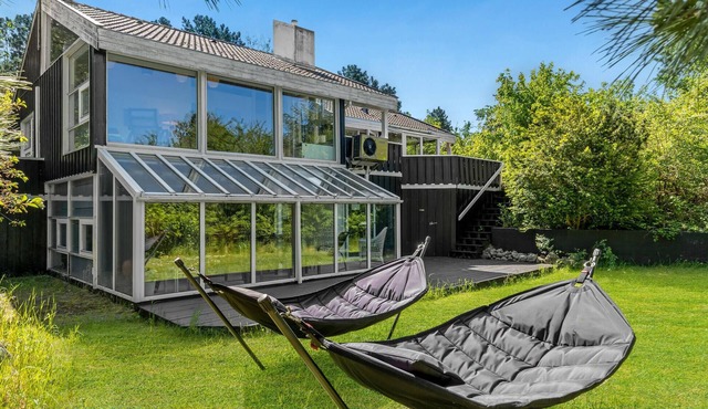 Beach front home in Nykøbing Sj with sauna