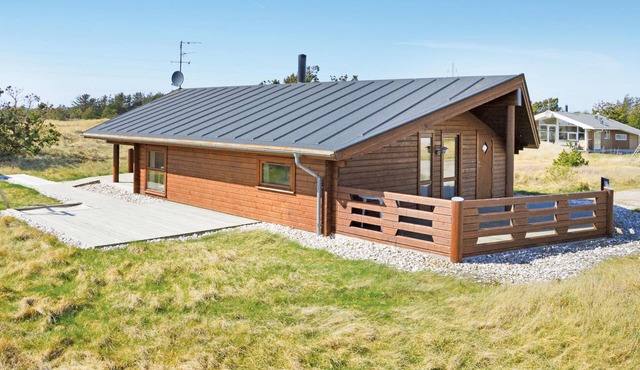 Beach front home in Ringkøbing with sauna